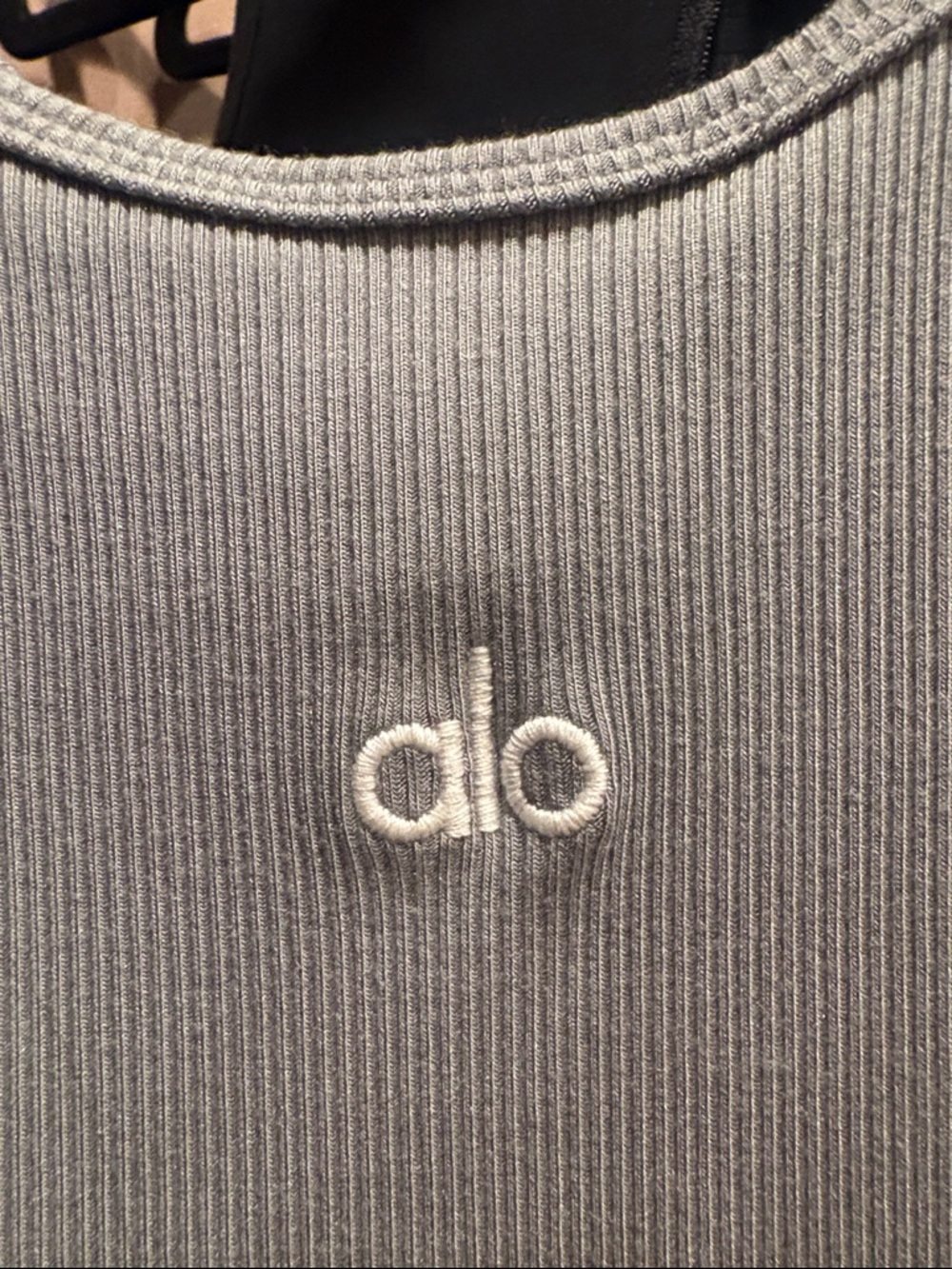 Alo Ribbed Prosper Tank - Picture 5 of 5